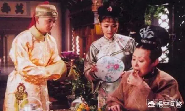 孝庄太后的侍女苏麻喇姑一年只洗澡一次也不吃药,康熙为何喜欢她?-图片4