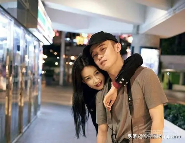 那些英年早婚的明星或名人都有谁?-图片1