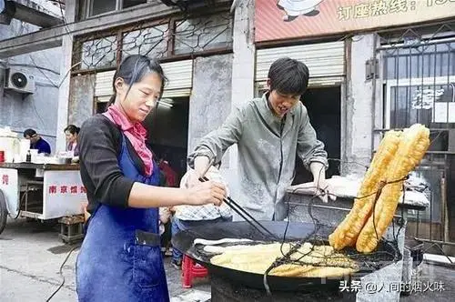 早餐店,4个人干一天营业额1100元左右,房租1天100元还能干吗?-图片4