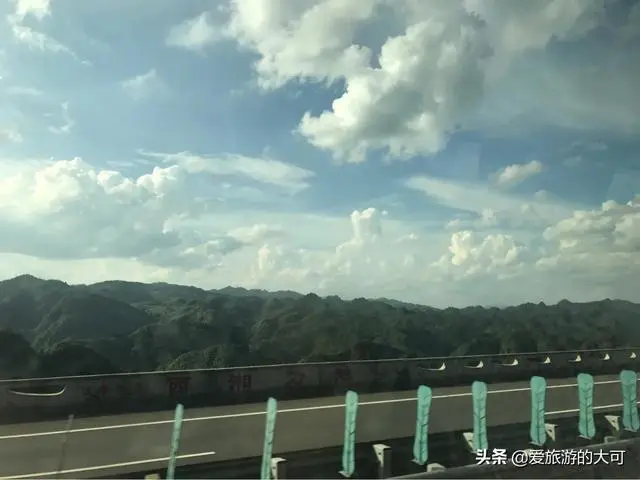 今年5.1小长假能出去旅游吗?为什么?-图片1