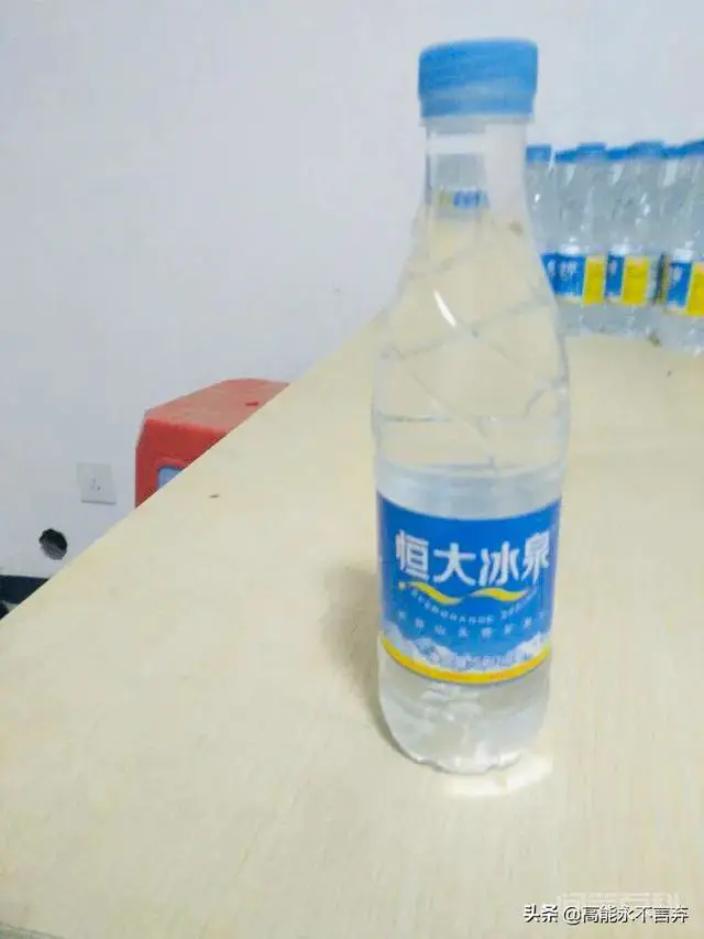 大家觉得矿泉水哪个品牌好喝,深受大家欢迎呢?-图片4