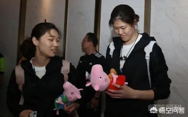 亚俱杯近在咫尺,李盈莹却跟随国家队移师北仑,郎导意欲何为?-图片1