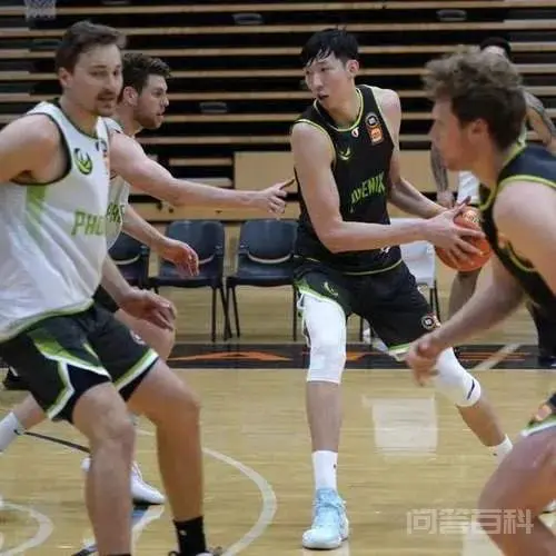 周琦曾凡博成李宁旗下代言人!新装备征战NBL,胡明轩怎么看?-图片7