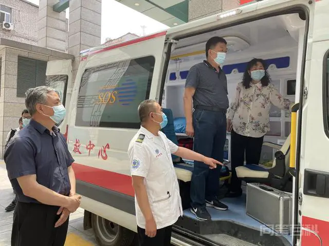 聚焦群众关切规范急收费 我市“120”急救车担架费实行一费制-图片2