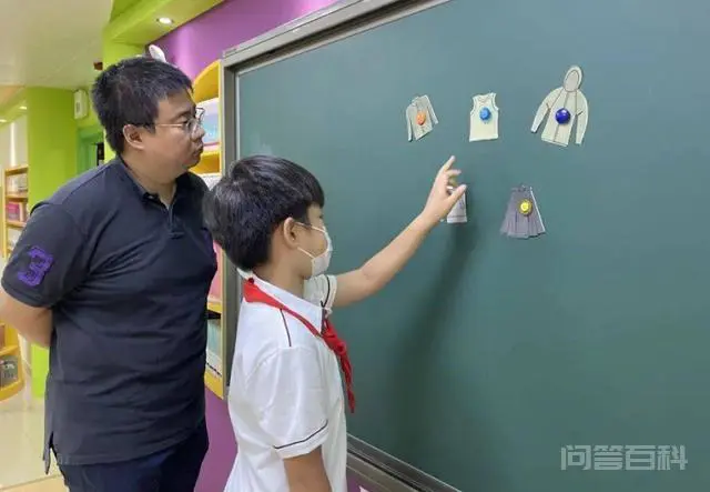 “三胎政策”已经实施,将对教育产生何种影响,白岩松直击问题-图片7