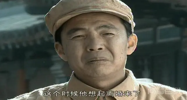 《亮剑》中王副军长见了比自己职务低的李云龙,为何灰溜溜跑了?-图片4
