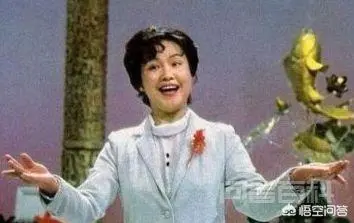 为什么每年大年三十春晚都得唱“难忘今宵”?-图片1