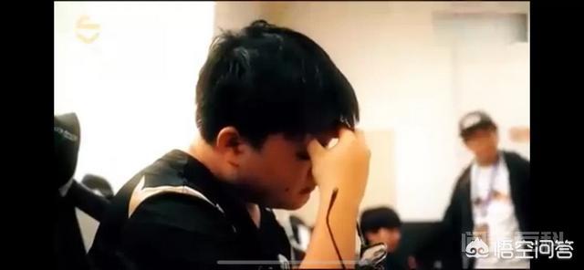 Uzi获得年度最佳AD的时候，弹幕一片“配吗”，你怎么看？你觉得Uzi2018年配拿“最佳AD”的荣誉吗？-图片5