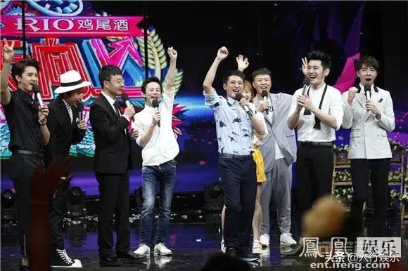《天天向上》为何一直感觉无法超越《快乐大本营》?-图片1