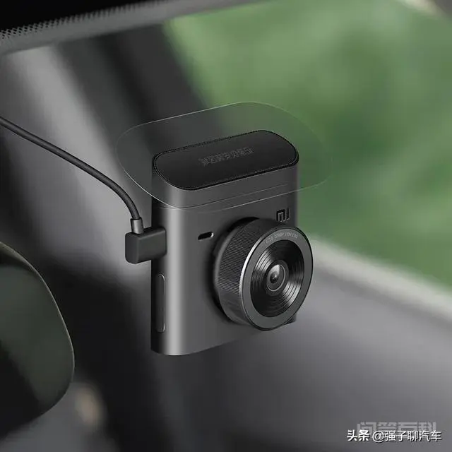 汽车装倒车影像,行车记录仪,贴膜,底部装甲,要多少钱?-图片2
