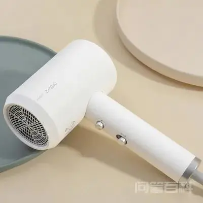 手机听筒被灰尘堵塞了如何清洗?-图片4