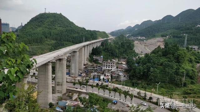 中国目前运行时间最长的高铁、动车车次有哪些?-图片6