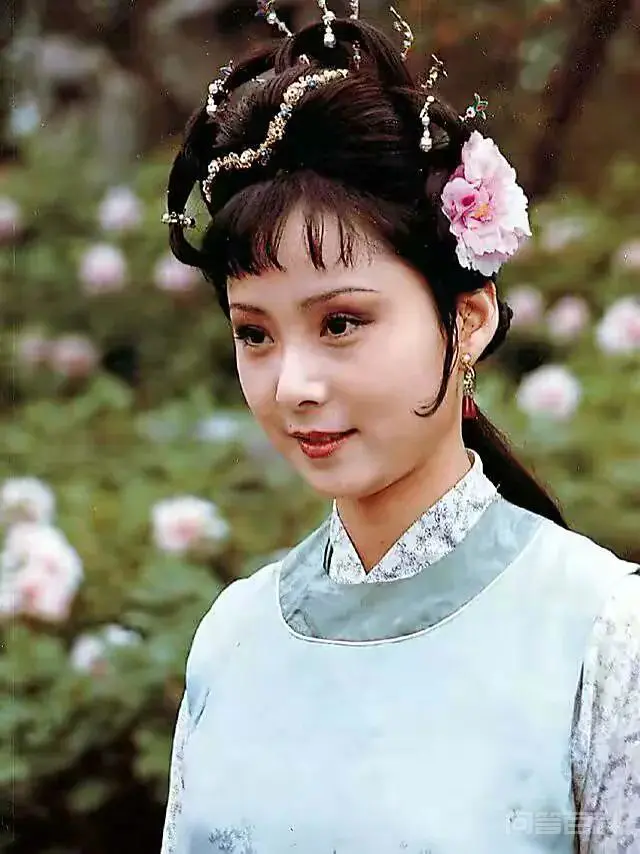 “心比天高,命比纸薄”指的是《红楼梦》中的谁?为何这样形容这个人?-图片4