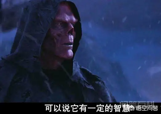 《复仇者联盟4》中,黑寡妇和鹰眼穿越过去拿宝石的过程中遇到的斗篷人是谁?-图片4