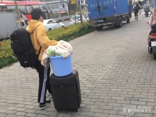 目前好多工厂停工,打工人怎么生活?-图片1