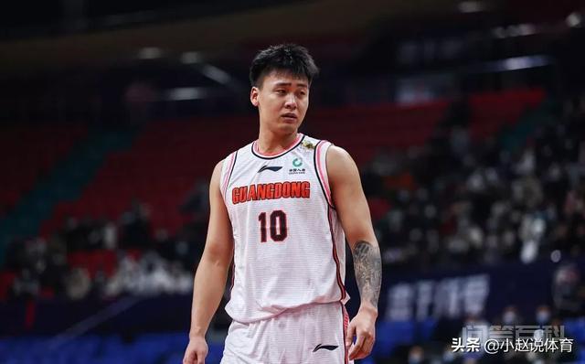 CBA中职篮北京首钢用栾利程加曾凡博换广东宏远赵睿是假消息吗?-图片1