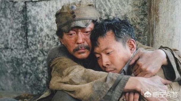 《我的团长我的团》中为什么郝兽医去世以后,团长下定决心要去反攻?-图片1