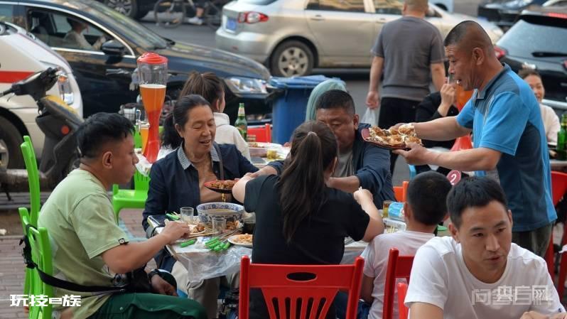 啤酒、烧烤、小龙虾…… 夏日已至,哈尔滨人的快乐回来了!-图片4