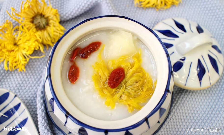 春季药膳(菊花雪梨汤)