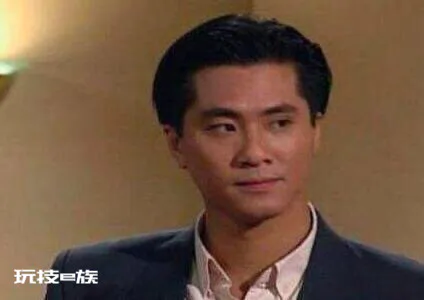 退出娱乐圈后,这些大明星的现状却是出家、卖保险、当推销员!-图片3