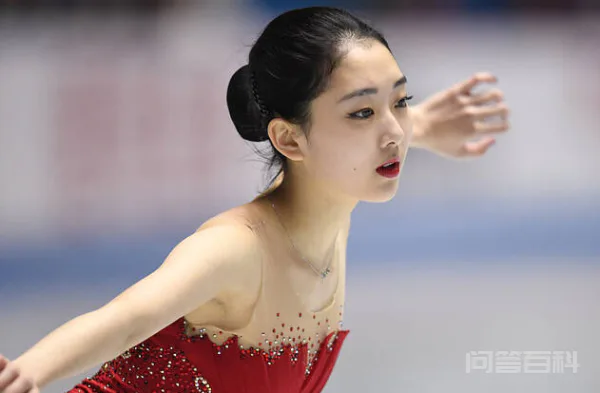 李子君为什么退役那么早?
