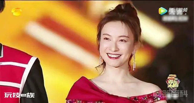 湖南卫视跨年演唱会7位女主持:梦辰甜蜜、吴昕美,但都不如她!-图片3