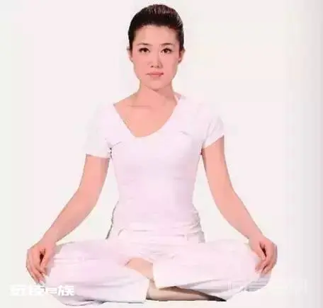 金刚坐,越“坐”越苗条,来“坐”一会儿吧-图片1