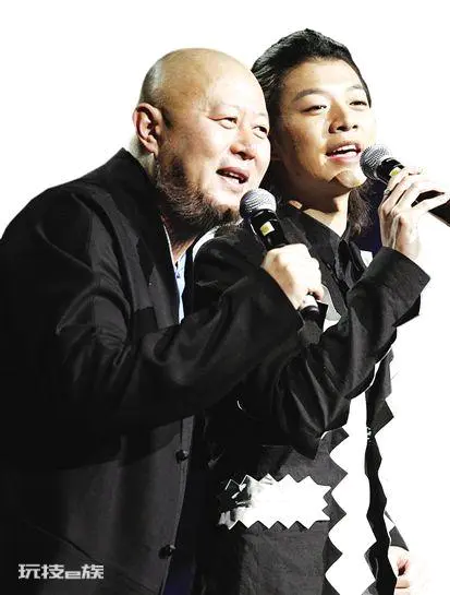 歌手火风3孩子太优秀,从小背四书五经,小儿子文采超群拿国奖-图片3