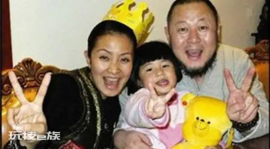歌手火风3孩子太优秀,从小背四书五经,小儿子文采超群拿国奖-图片4