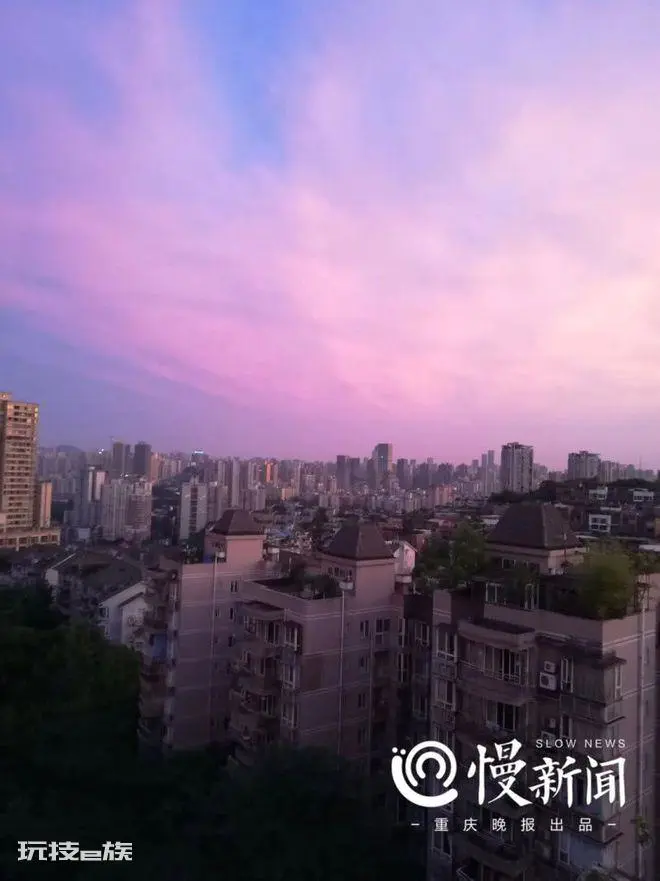 紫霞仙子来找至尊宝?今天重庆紫色天空朋友圈刷屏-图片3