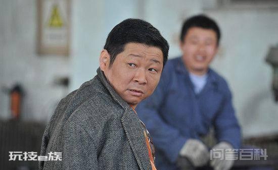 饰演太监走红,后娶小15岁模特娇妻,为儿子成农夫,今成人生赢家-图片3