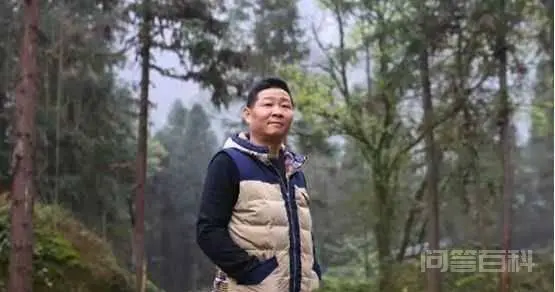 饰演太监走红,后娶小15岁模特娇妻,为儿子成农夫,今成人生赢家-图片7