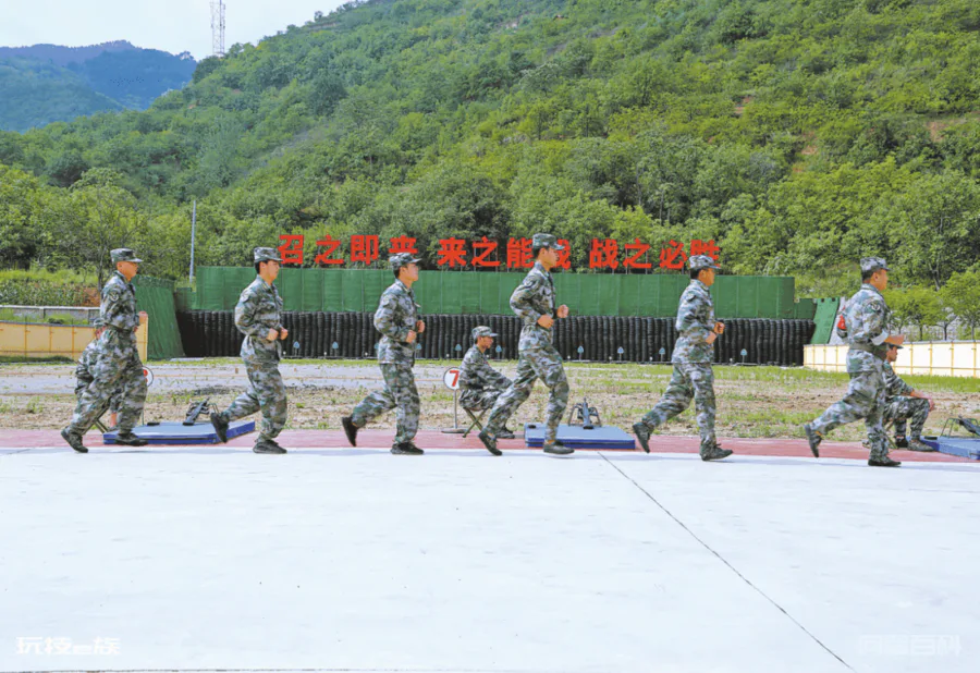酷暑练精兵,帅!帅!帅!-图片5