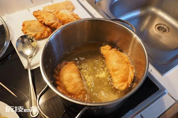 炸过食物的油,真的不能多次使用吗?答案并不是人们想的那样-图片1