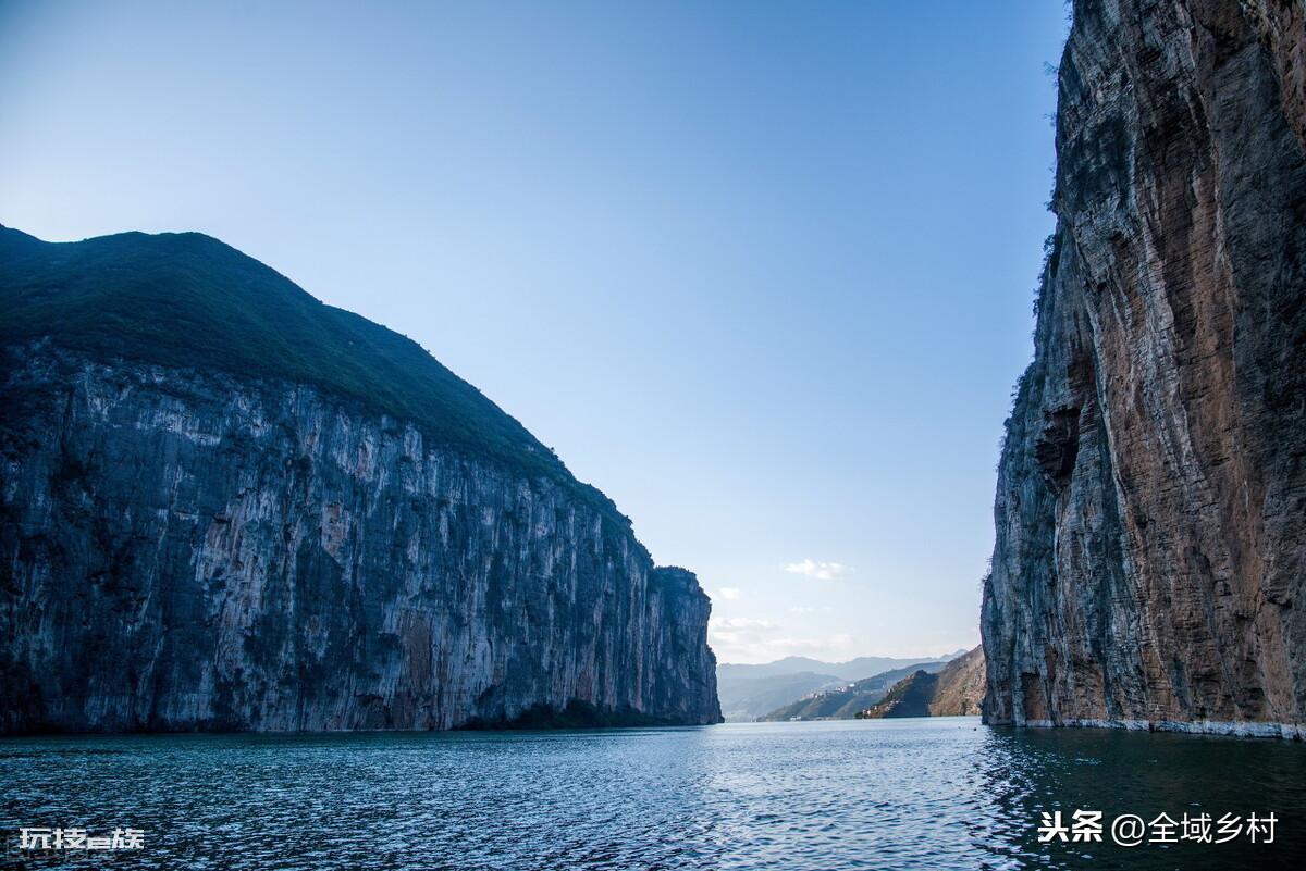 长江三峡是哪三峡的总称（依次为瞿塘峡、巫峡和西陵峡）-图片2