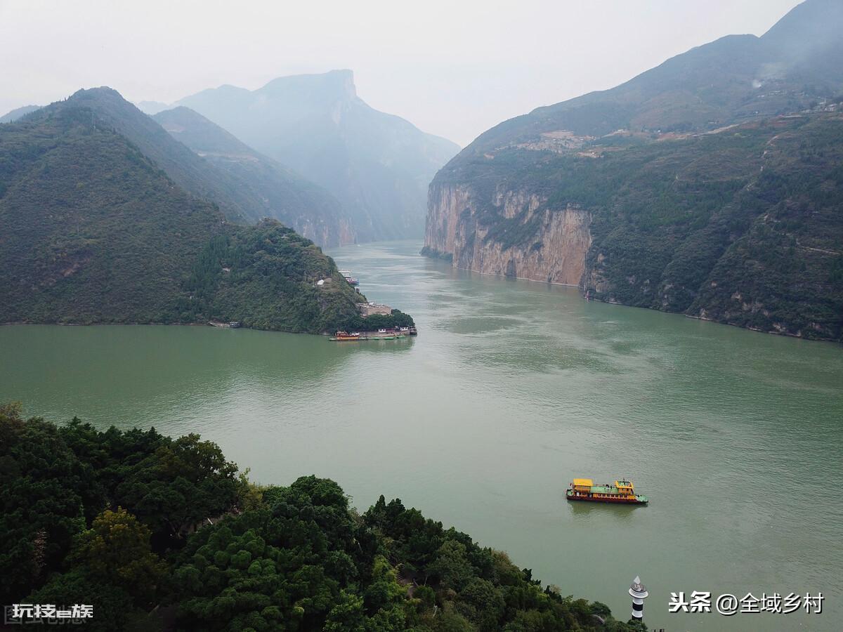 长江三峡是哪三峡的总称（依次为瞿塘峡、巫峡和西陵峡）-图片3