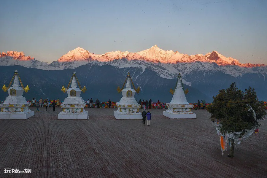 梅里雪山有人登顶吗(何梅里雪山到现在都没有人登上去)-图片4