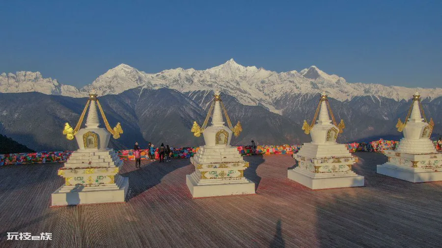 梅里雪山有人登顶吗(何梅里雪山到现在都没有人登上去)-图片8
