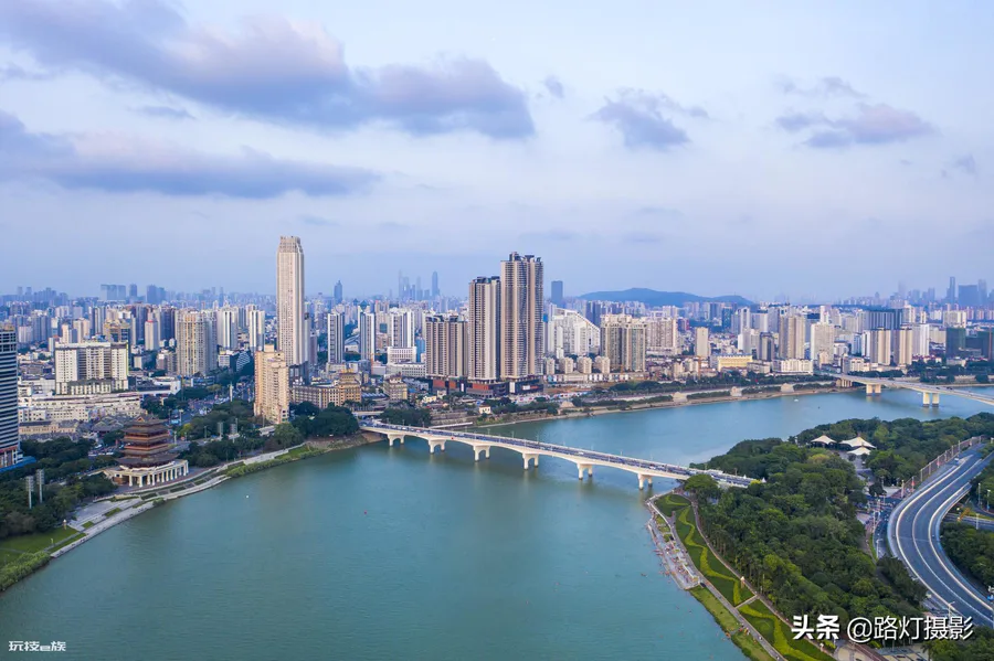 一个重庆相当于几个上海的面积(重庆发展情况简介)-图片2