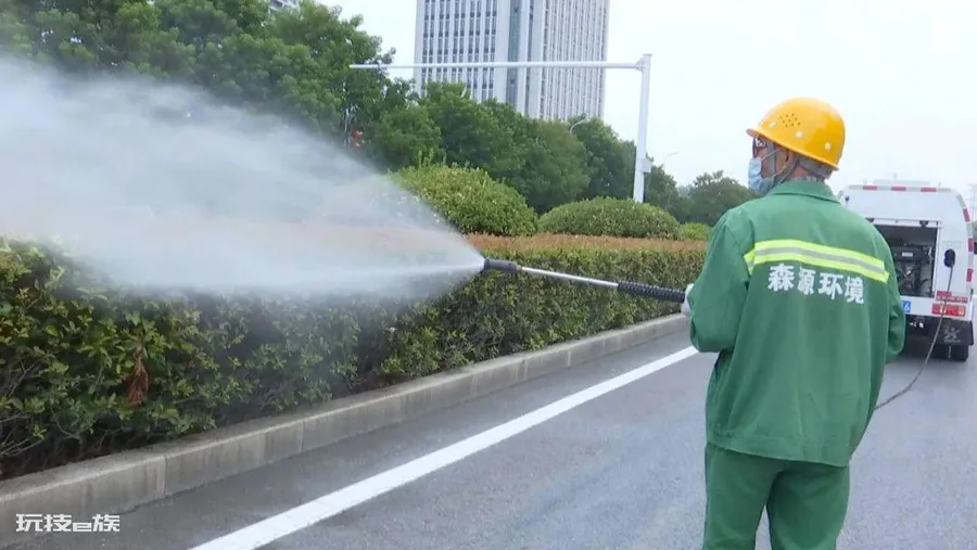 小白虫像灰尘是什么虫(空气中的小白虫像灰尘是什么虫)-图片6