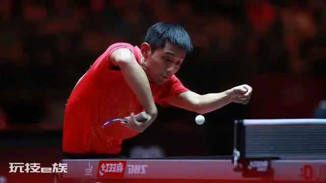 乒乓球桌尺寸是多少平面图(国际乒乓球的器材标准)-图片2