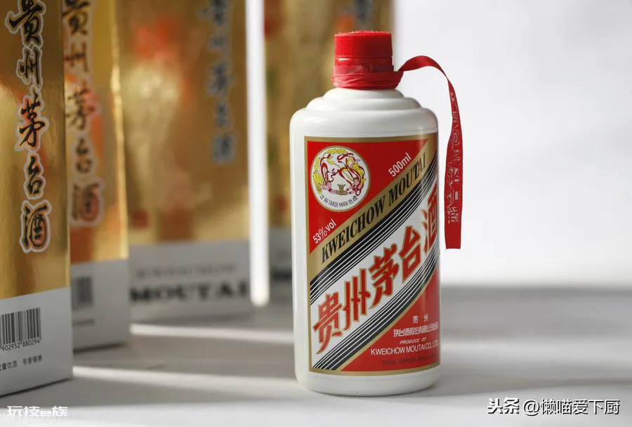 飞天茅台真假辨别方法(4个鉴定方法轻松认出假茅台)-图片5