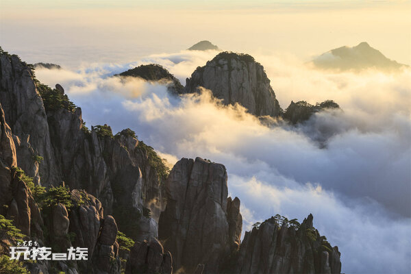 祖国的名山大川都有哪些(国内旅游必去的六座名山)-图片1