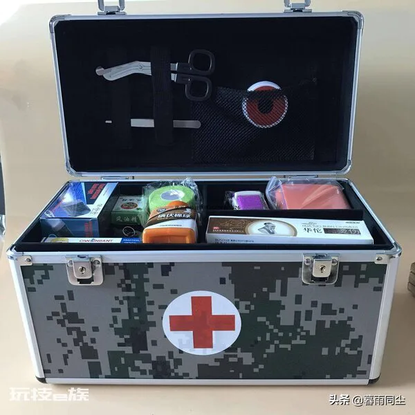 应急包里面装什么东西(家中必备的灾难用品包有什么物品)-图片5