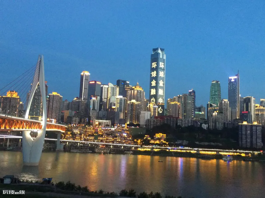 欣赏重庆夜景最美的地方(重庆夜景最佳观赏点排行榜)-图片12