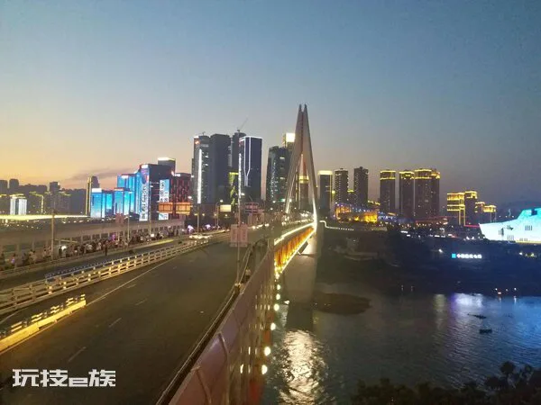 欣赏重庆夜景最美的地方(重庆夜景最佳观赏点排行榜)-图片14