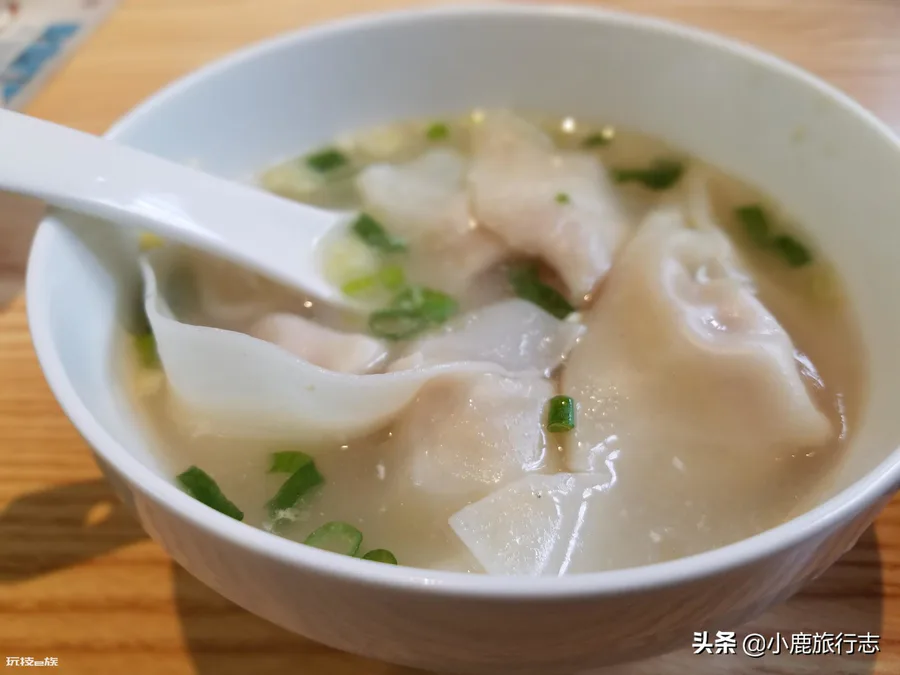 龙抄手是源于哪个省的著名小吃(四川特色龙抄手就是馄饨)-图片7
