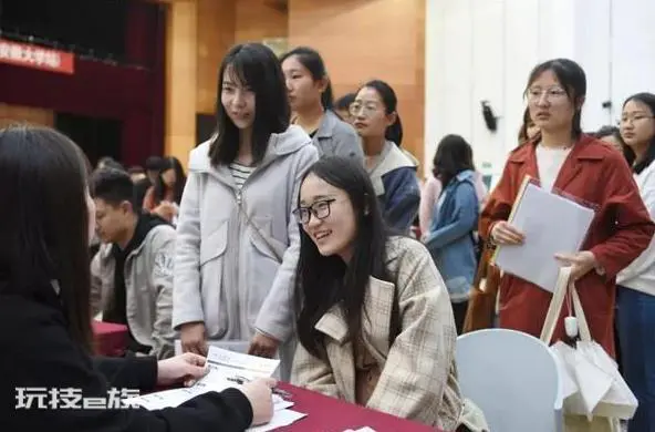 大学辅导员是什么编制(大学辅导员的工资收入待遇如何)-图片5