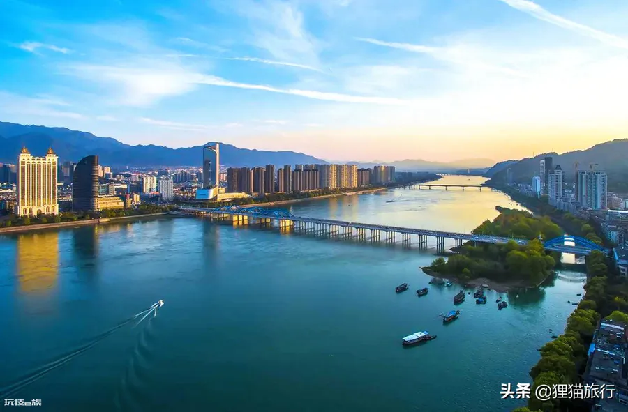 桐庐在哪个省哪个市(桐庐是画城还是中国快递之乡)-图片7