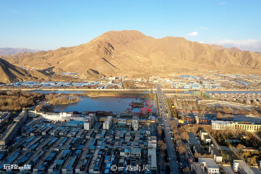 珠穆朗玛峰在哪里个城市(位于我国边境的日喀则市)-图片3